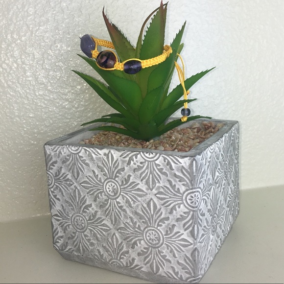 Handmade Chinese Knotting Bracelet W/ Glass Beads - Picture 1 of 8